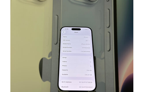 Apple iPhone 16 Pro 256GB - Black Titanium Used