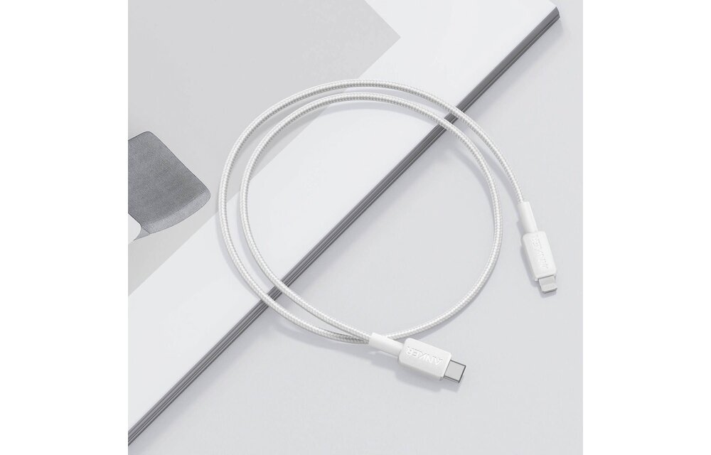 Anker USB-C to Lightning Cable Durable Braided 3ft/0.9m - White