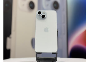 Apple iPhone 15 128GB  Blue - USED