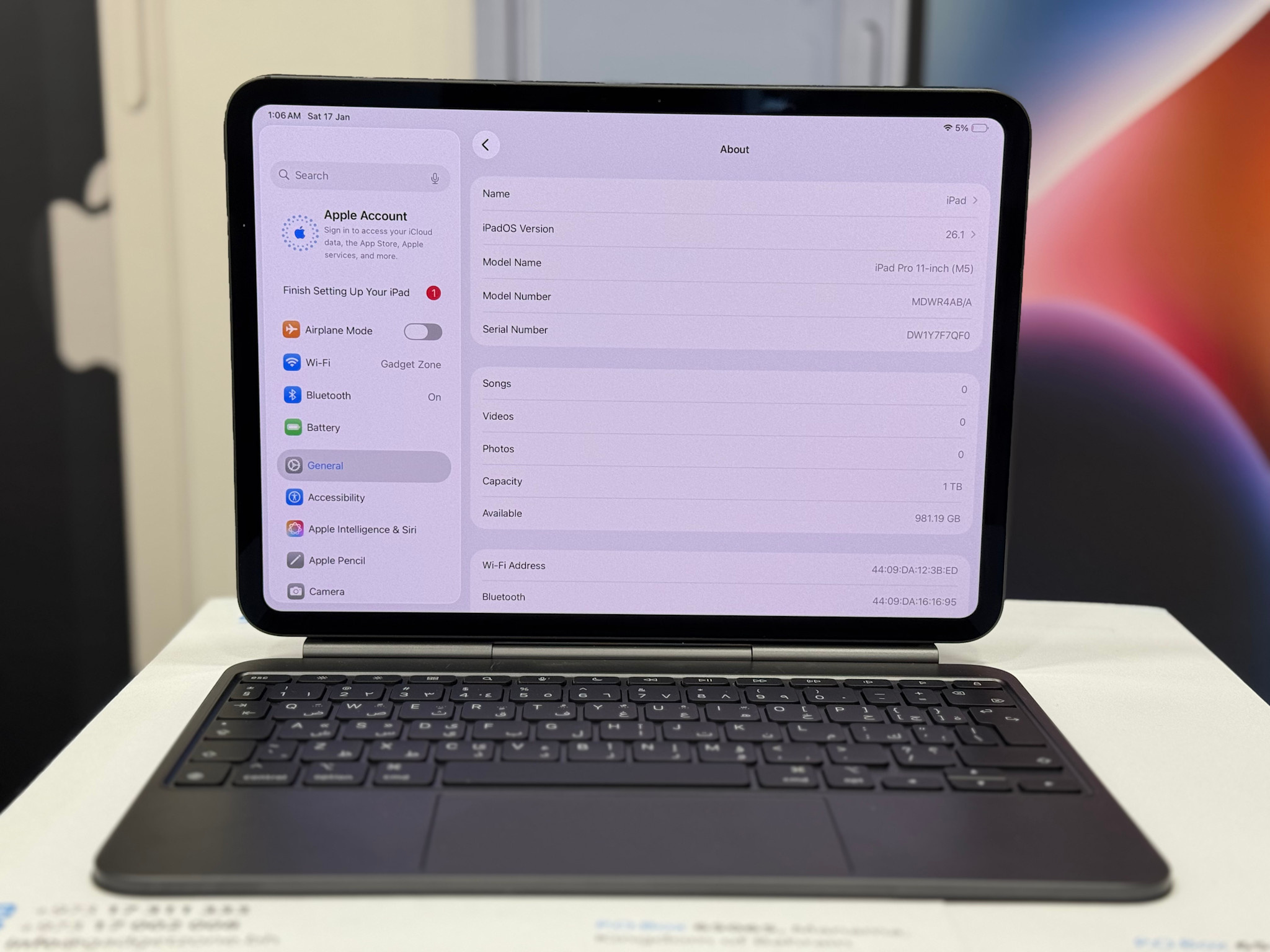 Apple iPad Pro 11-inch M5 WiFi 1TB Nano-texture Glass - Space Black USED