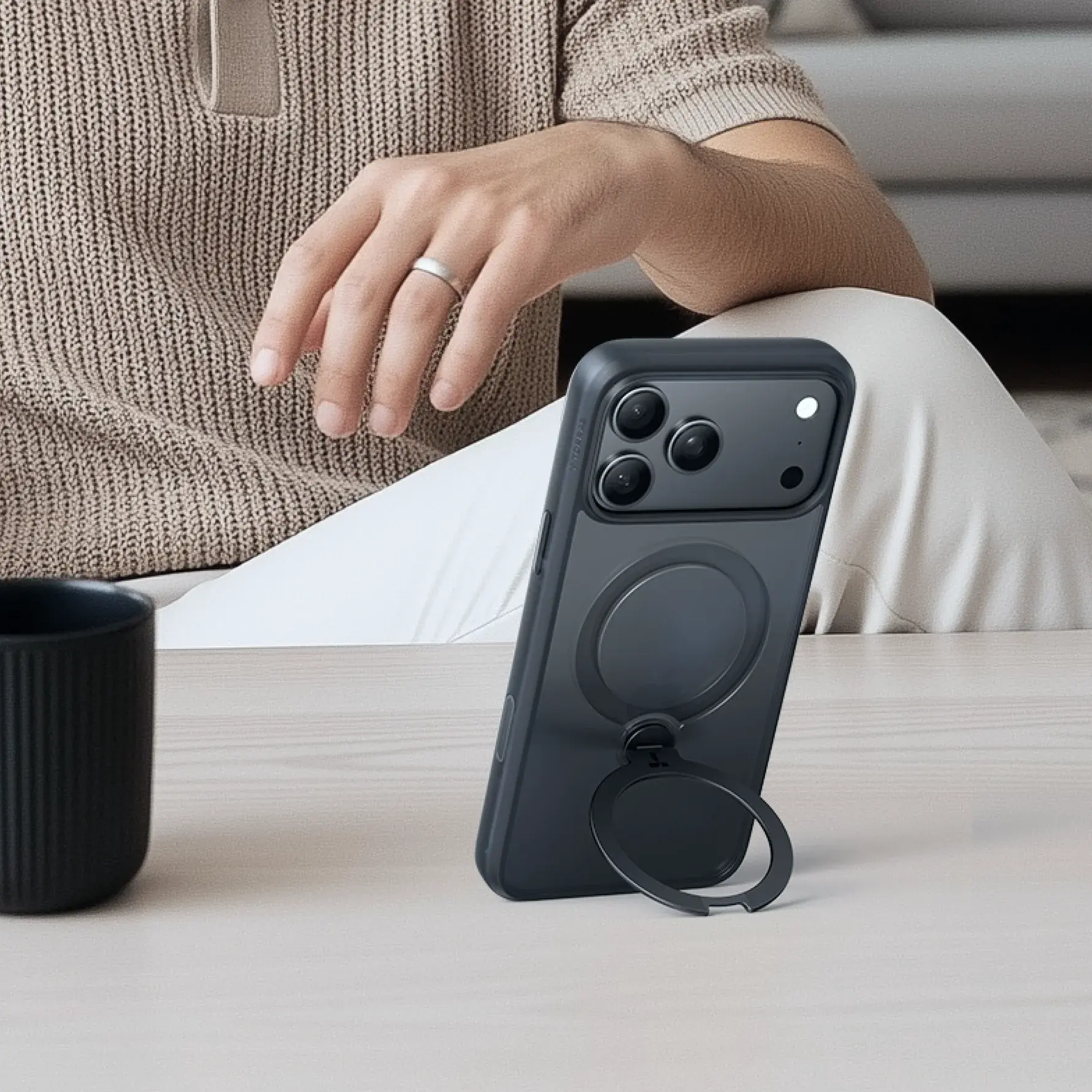 TORRAS Ostand R Series Case for Apple iPhone 17 Pro - Midnight Blue