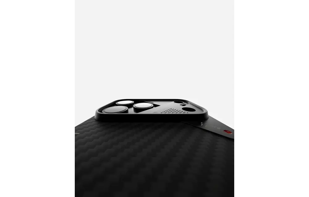 AULUMU A17 Aramid Fiber Ultra Slim MagSafe Case for iPhone 17 Pro Max - Black