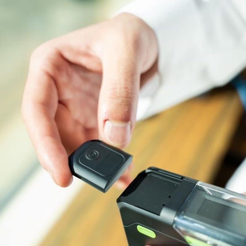 Goui G-Tag Bluetooth Tracker Work with Apple Finde my  - Black