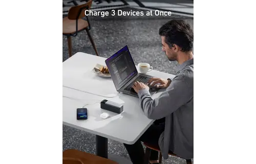 Anker 737 Laptop Power Bank PowerCore 24K, 140W 2x-USB-C 1x-USB With Smart Digital Display 24,000mAh - Black