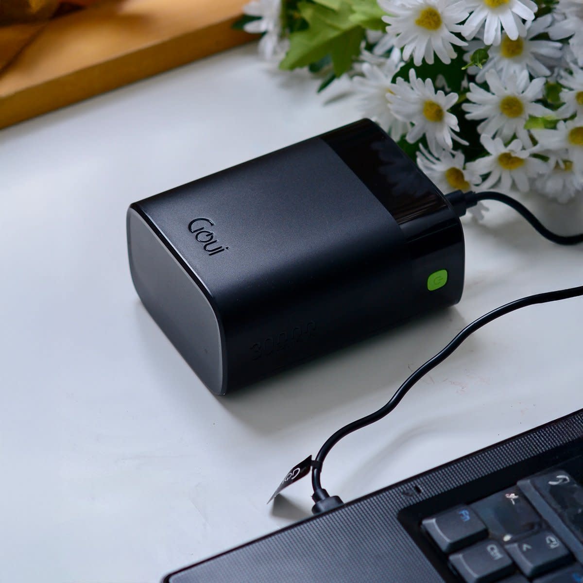 Goui Premium P30 Power Bank With 2 Type-C & 1 USB Ports 140W PD 30,000mAh - Black