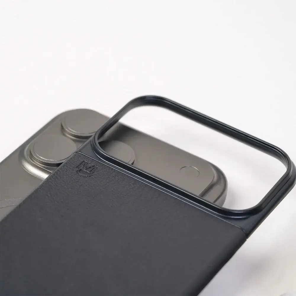 Matter HT Cactus Leather Snap MagSafe Case for Apple iPhone 17 Pro Max Carbon