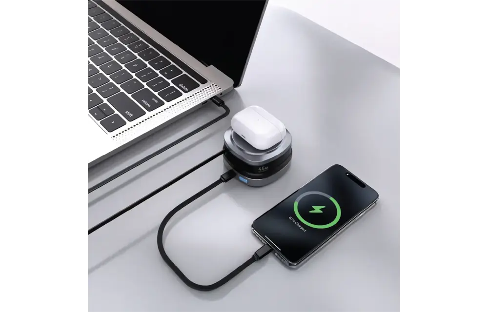 Powerology Lyons Retractable Type-C Cable and Wireless Power Bank 10000mAh - BLACK