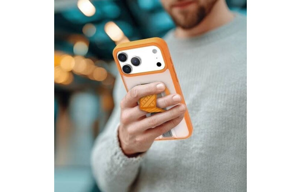 Levelo Morphix Clara Grip MagSafe Case For iPhone 17 Pro  - Sunrise Orange