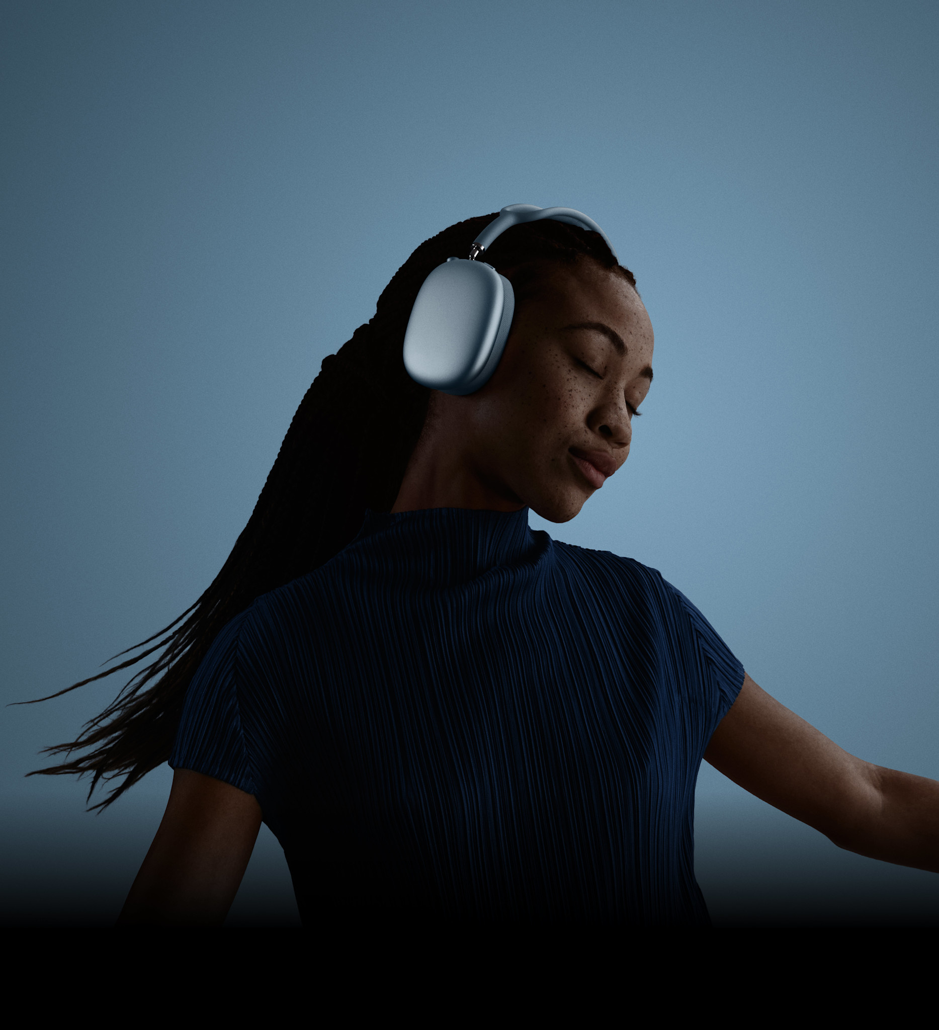 Apple AirPods Max 2 with Smart Case - Midnight
