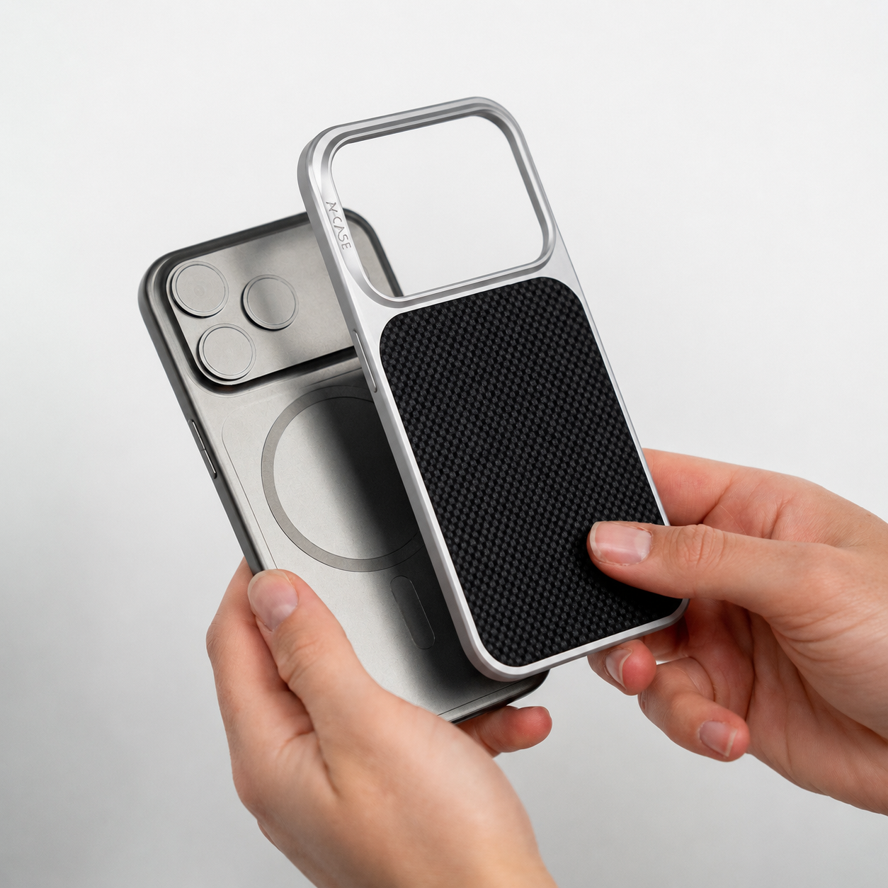 A-CASE Desen Armid Fiber MagSafe Shield Case for iPhone 17 Pro - Black/Silver
