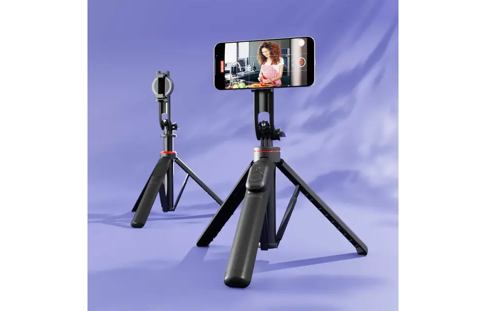 Heatz Detachable Magnetic MagSafe Mount Selfie Stick Tripod with Remote – Black