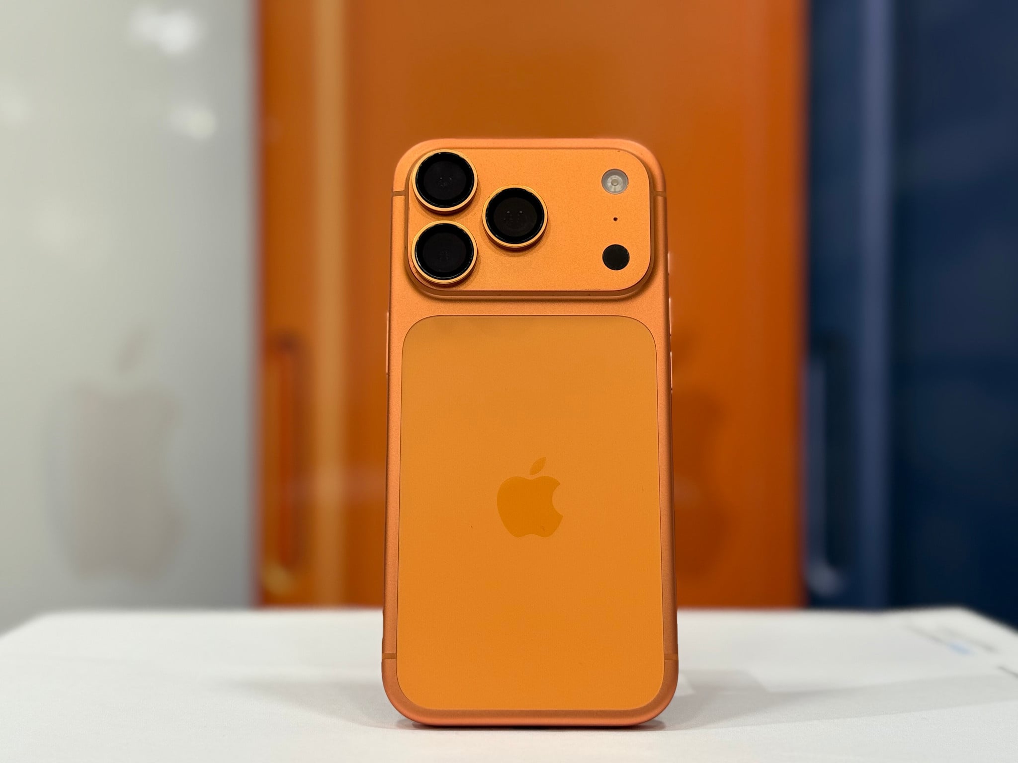 Apple iPhone 17 Pro 256GB - Cosmic USED