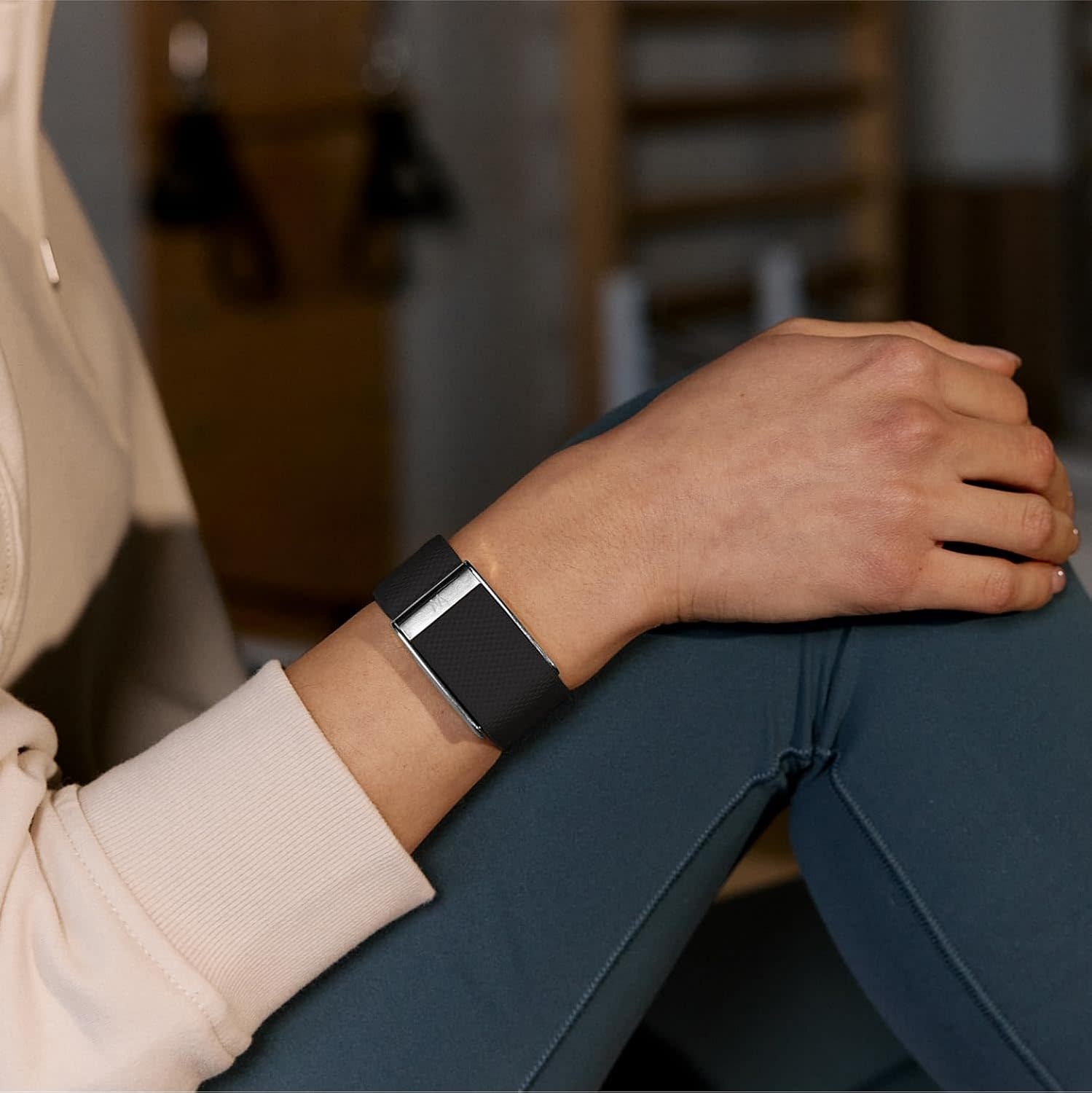WHOOP Life with 12-Month Membership - 24/7 Activity Tracker SuperKnit Band - Onyx / Black