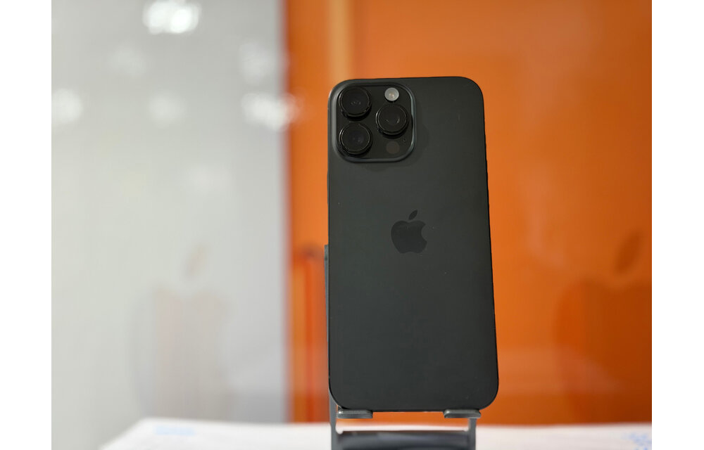 Apple iPhone 16 Pro Max 512GB - Black Titanium USED