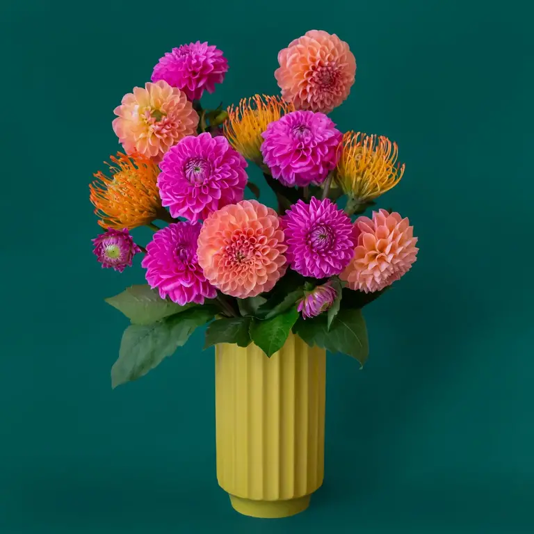 Jungle Club Jungle Club Monroe Vase - Palm
