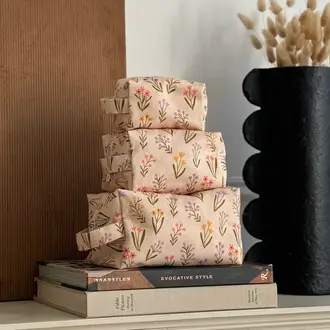 Freon Collective Freon Collective Makeup Bag - Cream Bouquets - Mini