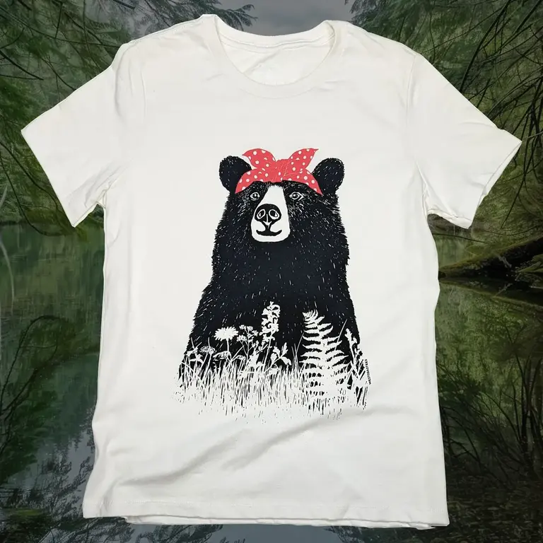 Westcoastees Westcoastees- Women's Bandana Bear Tshirt