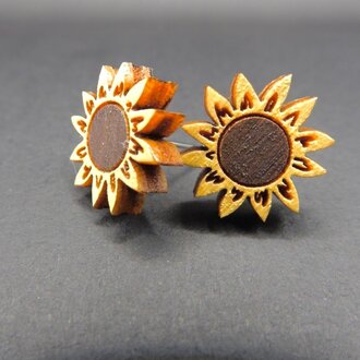 Mossy Grove Mossy Grove Sunflower Studs