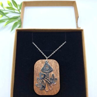 Mossy Grove Mossy Grove Moon And Mushroom Necklace