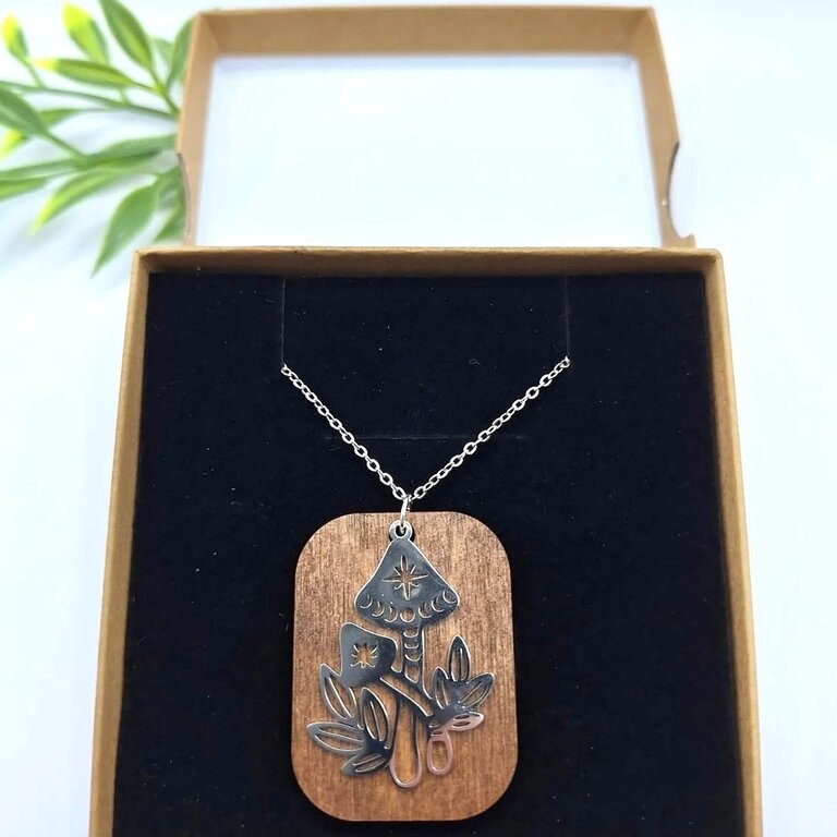 Mossy Grove Mossy Grove Moon And Mushroom Necklace