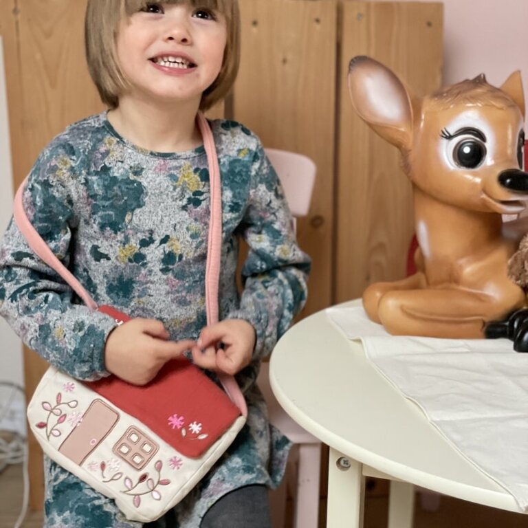 Egmont Egmont House Handbag