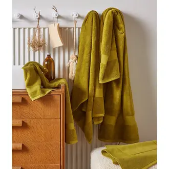 Sylvie Thiriez Sylvie Thiriez Bath Sheet Olive 100x150cm Sylvie Thiriez Sylvie Thiriez Bath Sheet Olive 100x150cm