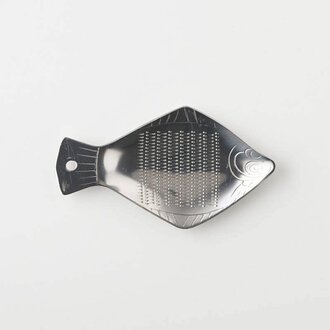 Ya-Ma Ya-Ma Japan Mini Grater Fish SS Ya-Ma Ya-Ma Japan Mini Grater Fish SS
