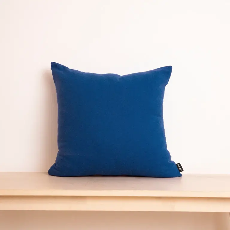 SGH SGH Linen Cushion Cobalt 65cm (w. insert)