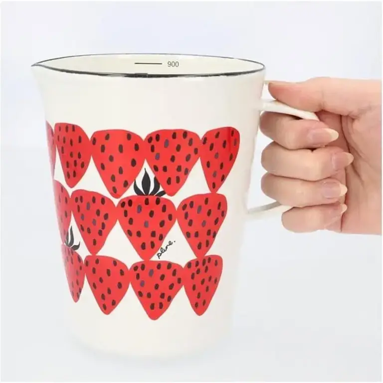 Kumu Japan Strawberry Enamel Measuring Cup 930ml