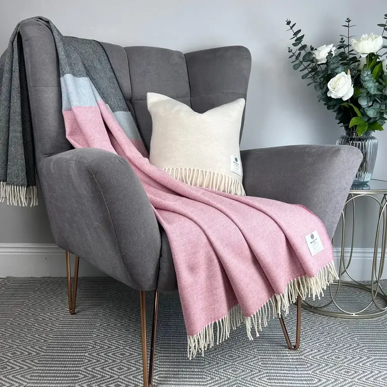 MND MND Lambswool Throw Paris