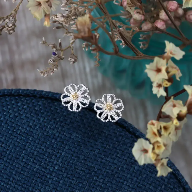 Attic Attic Kindness Lace Flower Studs Sterling Silver