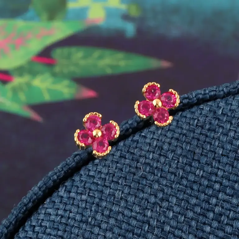 Attic Attic Beautiful Sister Red Jewel Studs Gold
