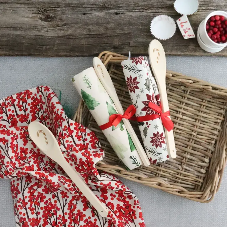 HMN Berry Tea Towel & Wooden Spoon Set/2