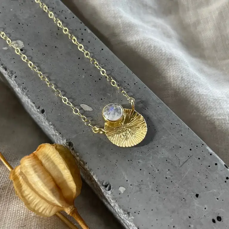 Naked Sage Naked Sage Dion Necklace Rainbow Moonstone Gold 18"