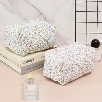 Joss Joss Ditzy Quilted Floral Cosmetic Pouch