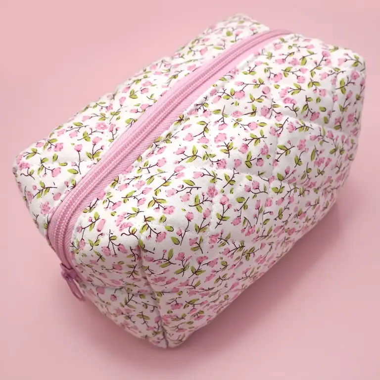Joss Joss Ditzy Quilted Floral Cosmetic Pouch