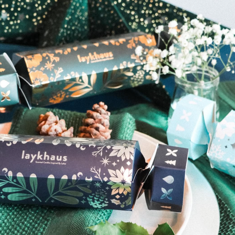 Laykhaus Laykhaus Snowflake Collection Gift Set -  4 Mini Candles