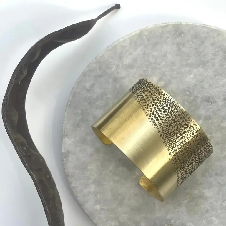 Madini Madini Textured Brass Cuff