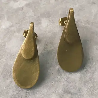Madini Madini Double Teardrop Studs