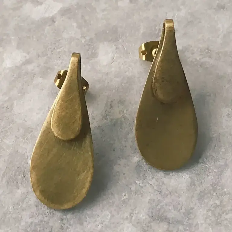 Madini Madini Double Teardrop Studs