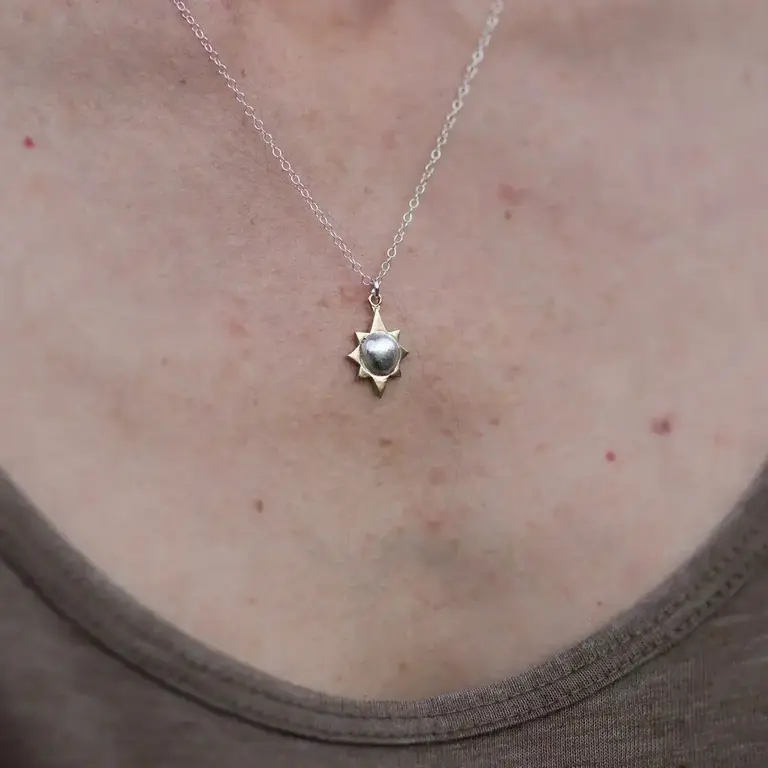 Madini Madini Mini "Be The Light" Necklace