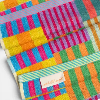 Foekje Fleur Foekje Fleur Bath Towel #103 Tulip Quilt (Small)