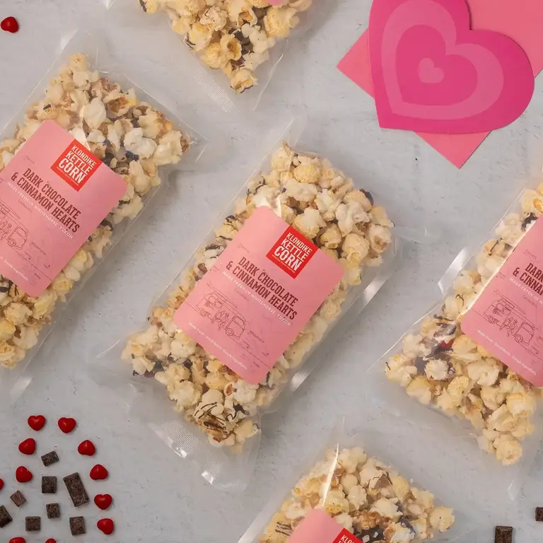 Klondike Kettle Corn Klondike Kettle Corn Dark Chocolate Cinnamon Hearts 50g (Sm)