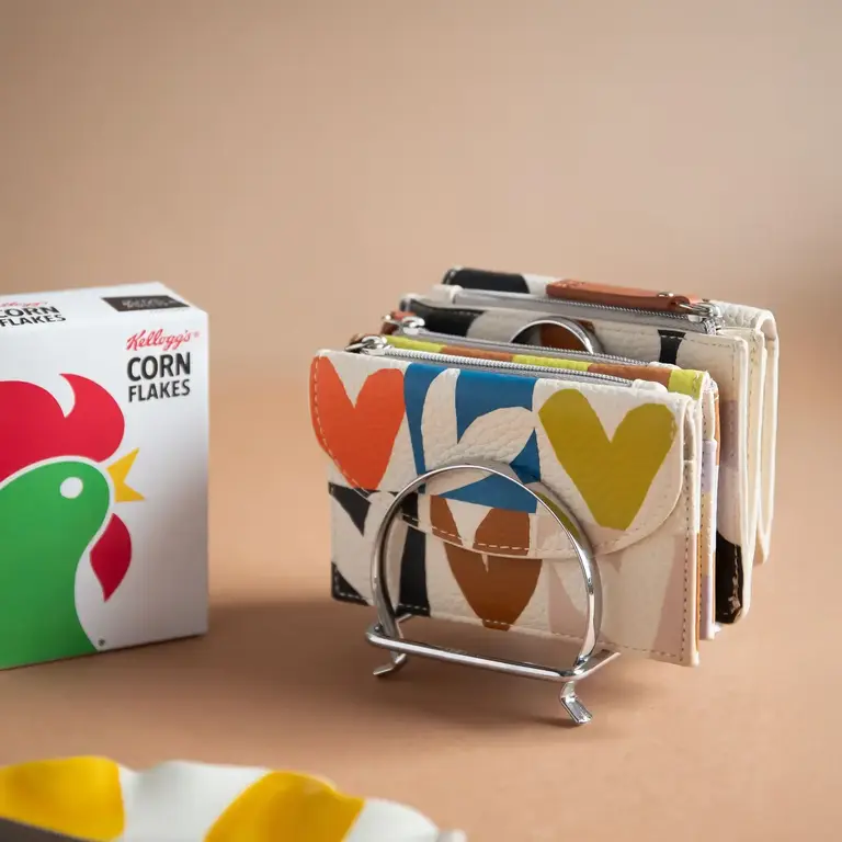 Caroline Gardner Caroline Gardner Checkmate Hearts Cardholder Wallet