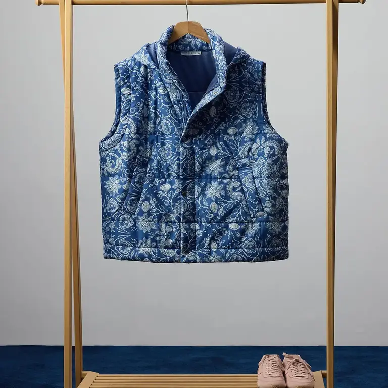 Privé Privé Long Quilted Hooded Vest O/S