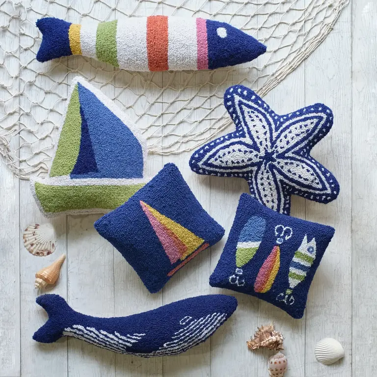 PK Handcraft Tufted Wool Shaped Picket Fish Pillow #1 8x22"