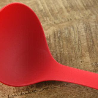 Ya-Ma Ya-Ma Japan Ladle Red