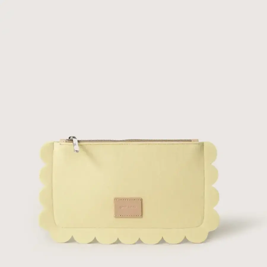 Purses & Wallets
