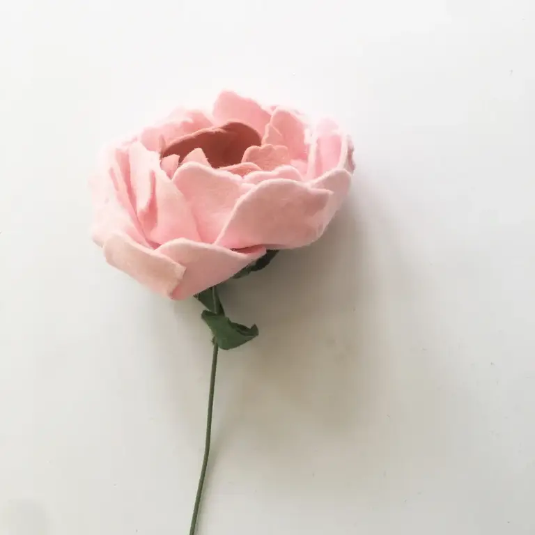 Fleurish Fleurish Felt Peony - Assorted (Single)