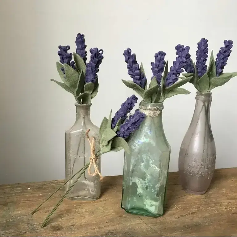 Fleurish Fleurish Lavender Felt Flower  (Single)